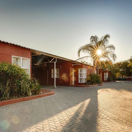 Mokoro Lodge Maun Luaran gambar