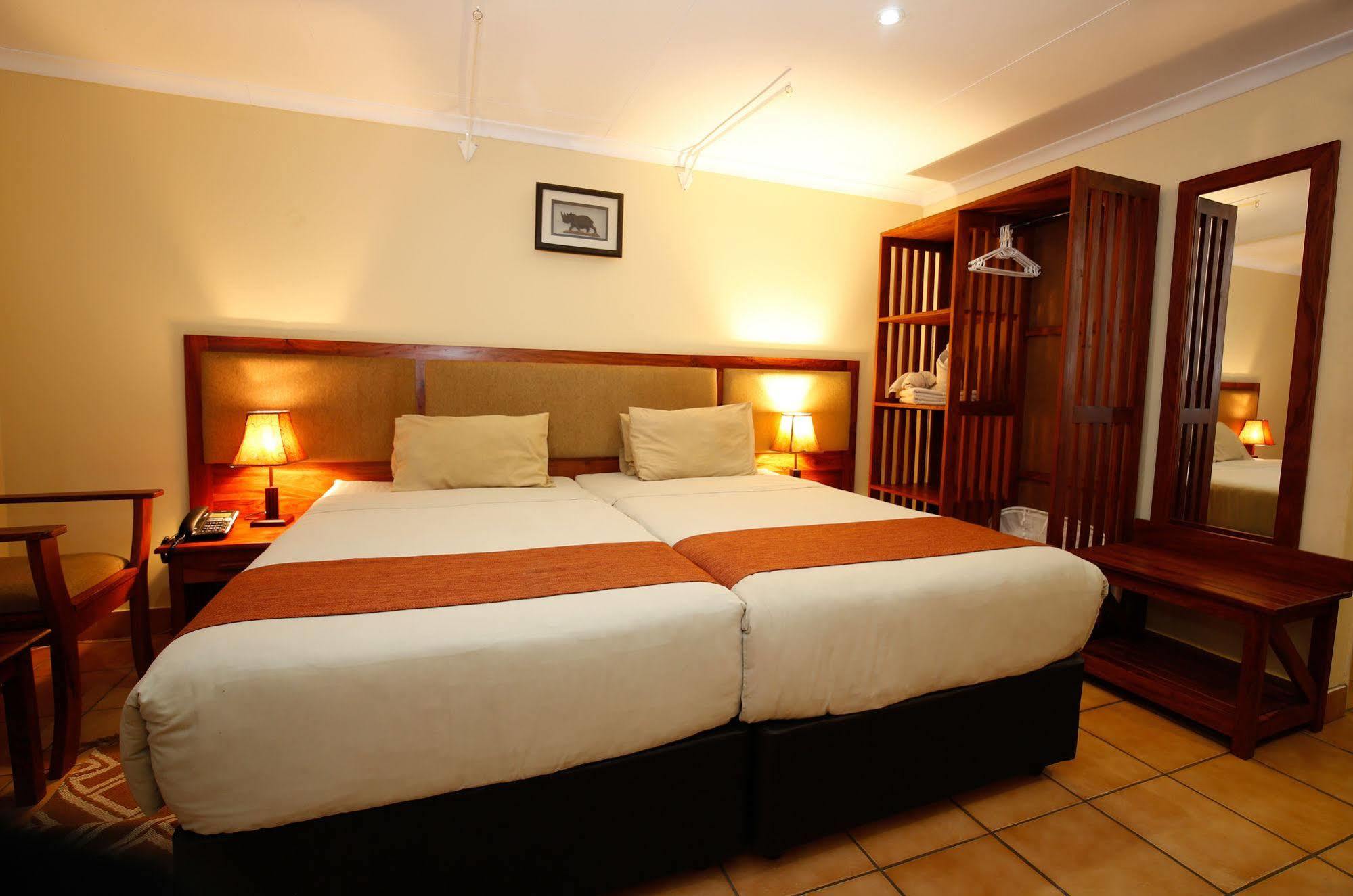 Mokoro Lodge Maun Luaran gambar